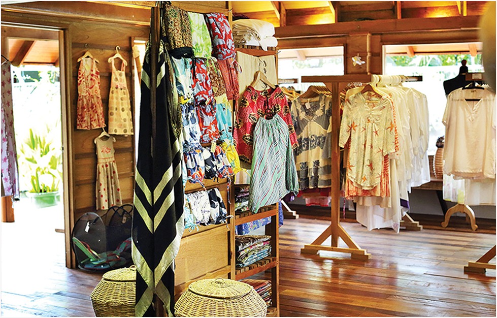 Maldivian clothing and accessories 