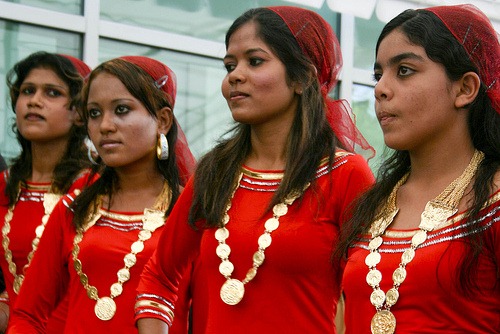 Exploring traditional Maldivian clothing and accessories